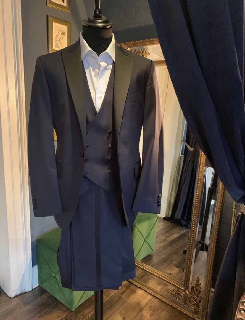 Patricia Grogan – Cut Tailoring